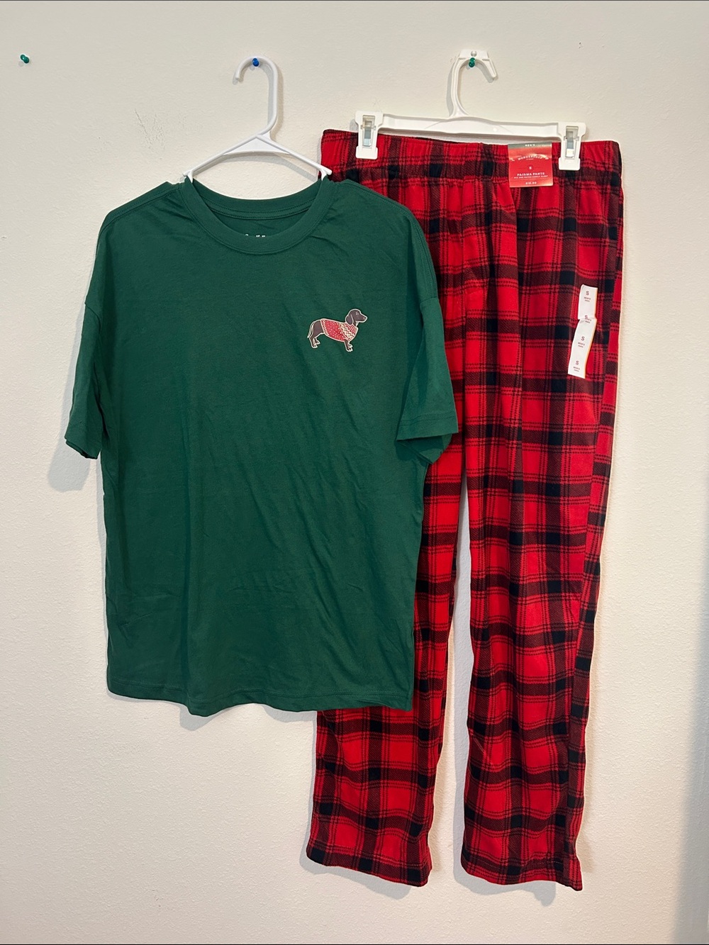 Goodfellow & Co Green Short-Sleeve Tee with Red Plaid Pajama Pants